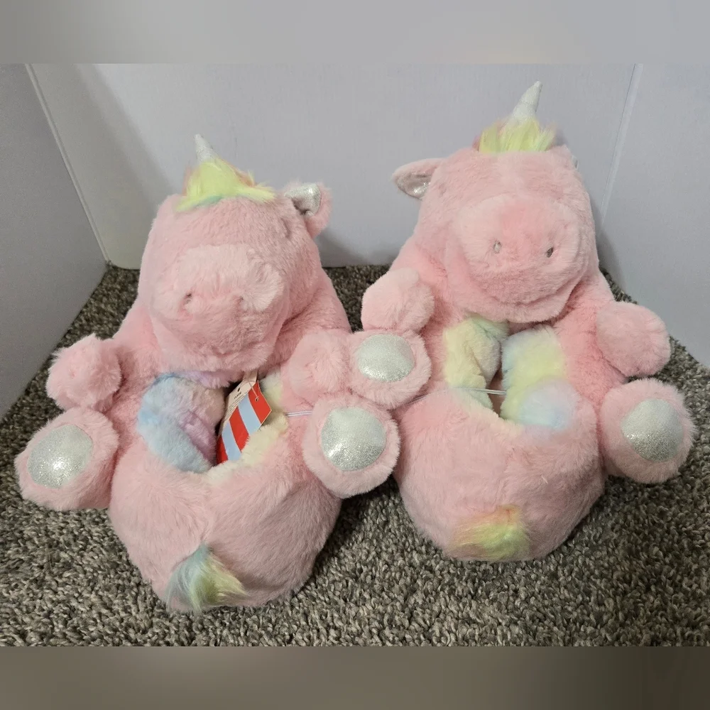 Pink Unicorn Slippers Kids Size Large 4-5, New With Tags Cat & Jack Brand